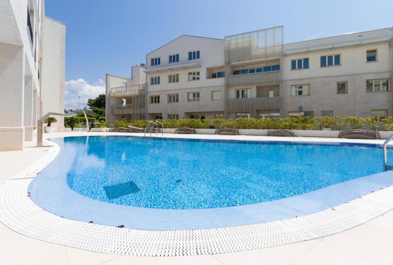 Apartment Lux Pool *
